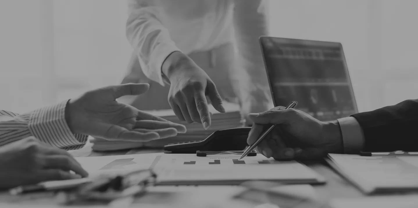 Un entretien entre un comptable et un entrepreneur